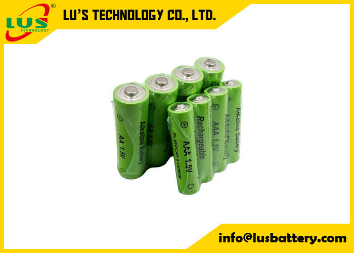 1.5V household battery AA size dry cell battery Alkaline primary battery AA 1.5V cell battery